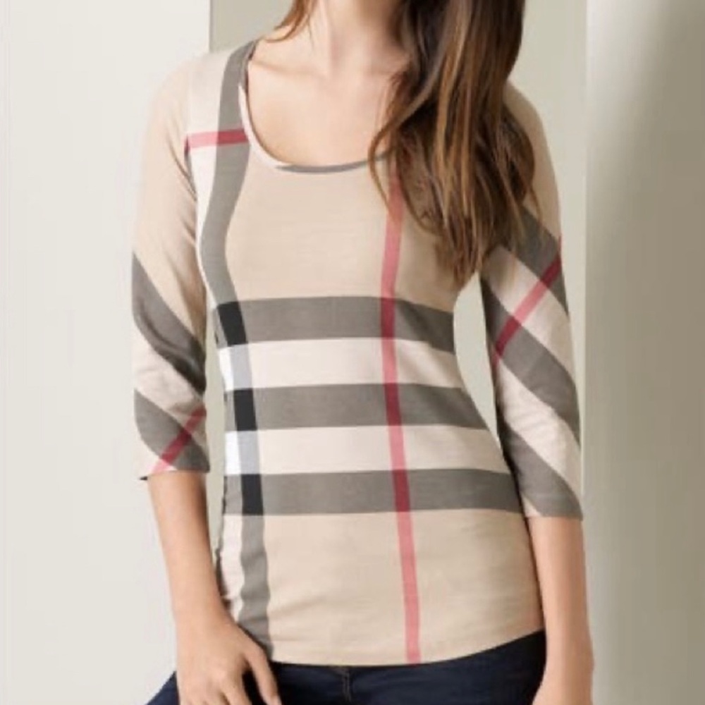 Burberry Brit 3/4 sleeves top NWOT